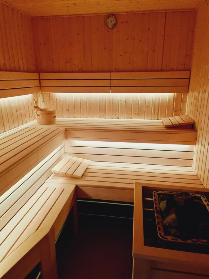 Apartament A2 Domitu Z Basenem, Sauna, Jacuzzi - 5D Apartments Szklarska Poreba Luaran gambar